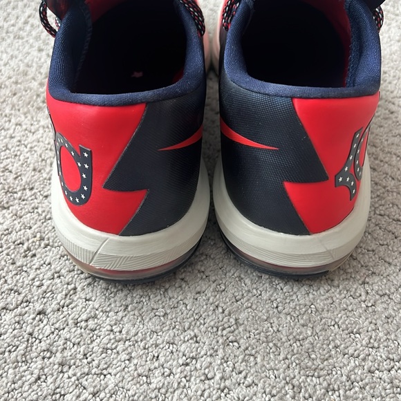 Gently Worn Sz 10 KD 6 “DC” No Box Soles like New worn rarely and inside only! - Picture 9 of 9